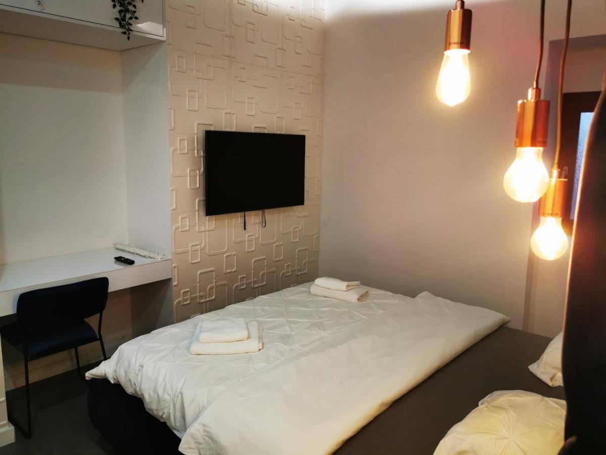זאגרב Apartment And Rooms Marinac מראה חיצוני תמונה
