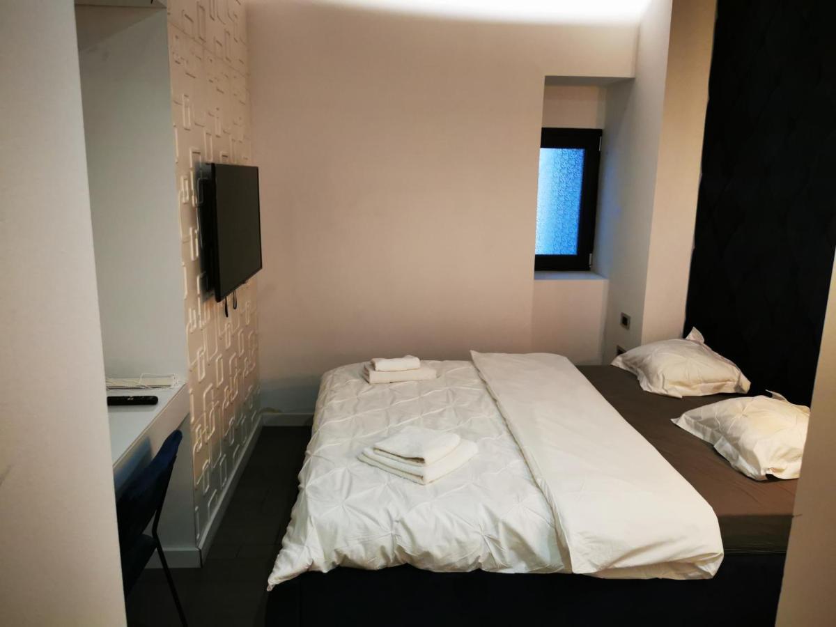 זאגרב Apartment And Rooms Marinac מראה חיצוני תמונה