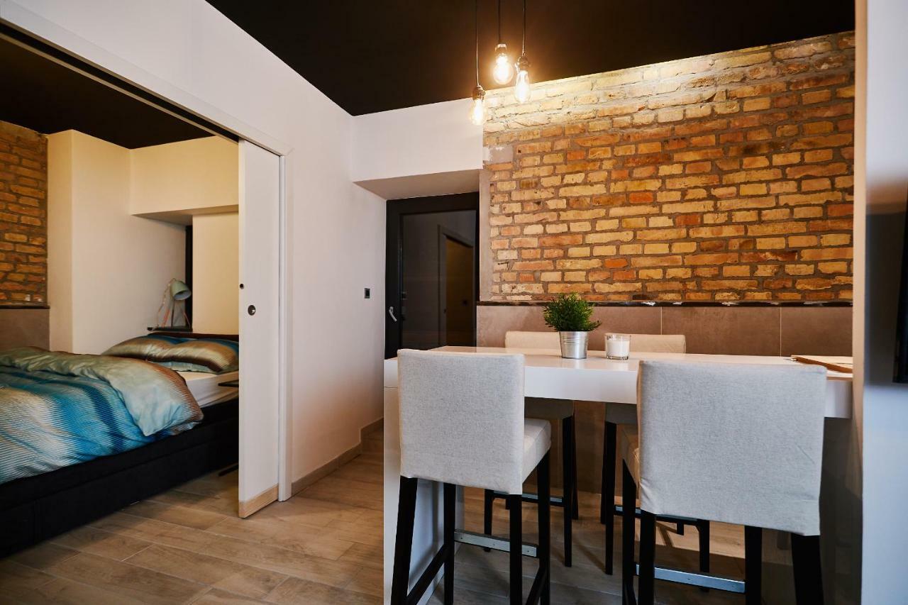 זאגרב Apartment And Rooms Marinac מראה חיצוני תמונה